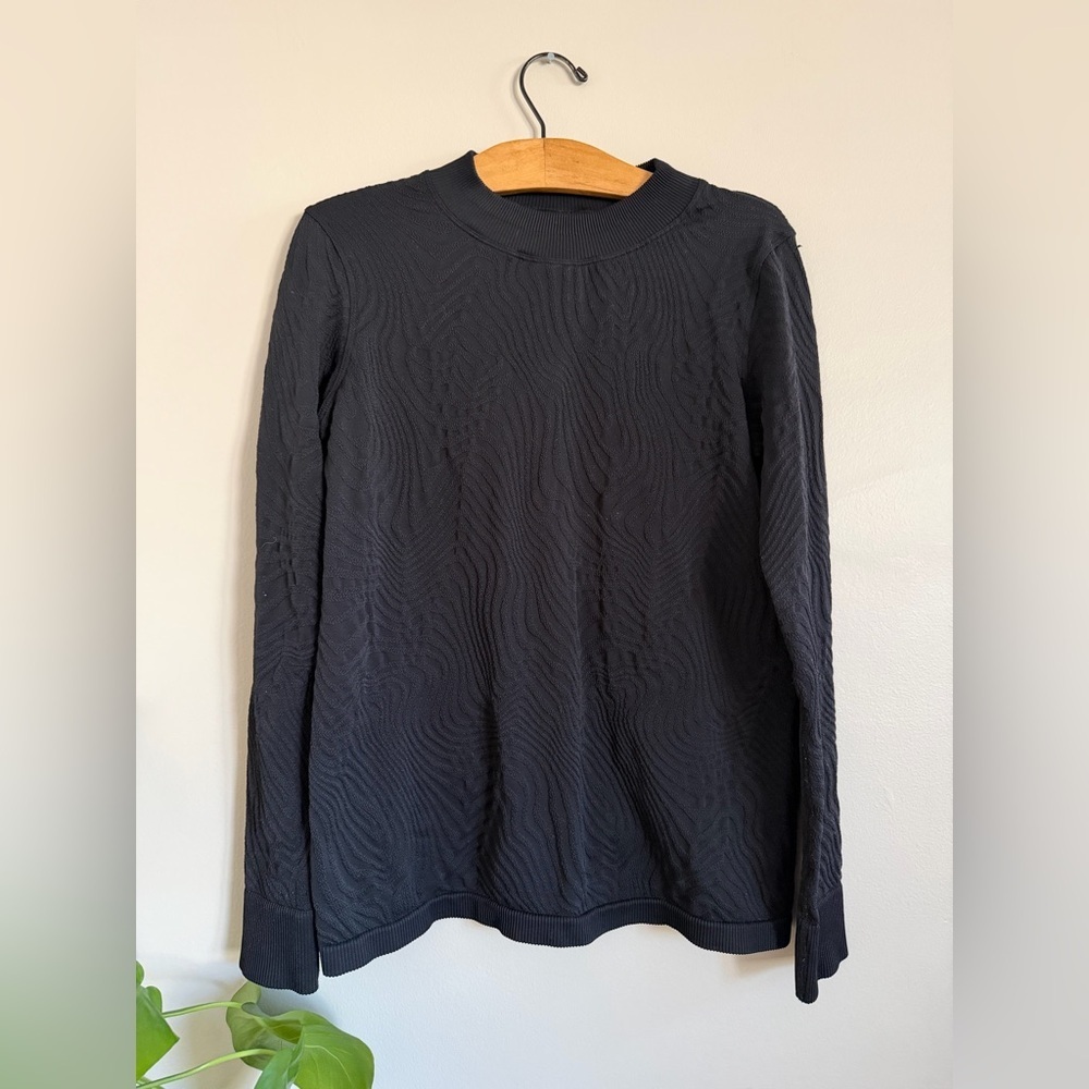Spanx Shirt Womens L Black Long Sleeve Textured Base Layer Neutral Minimalist